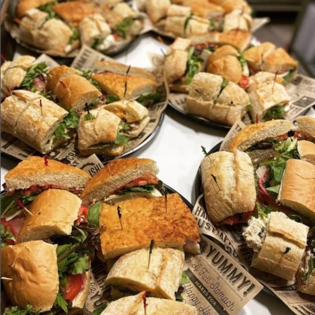 Sandwich Tray.